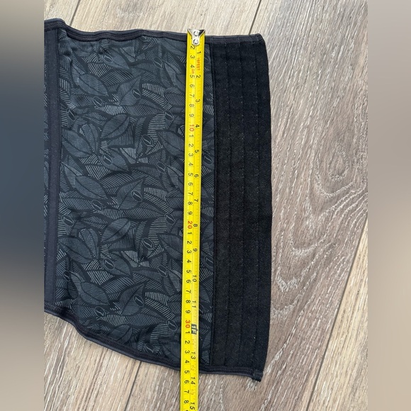 Leonisa Black Waist trainer Corset XL - Picture 6 of 6